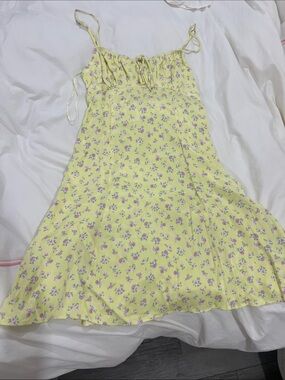 zara green daisy dress Zara green daisy print